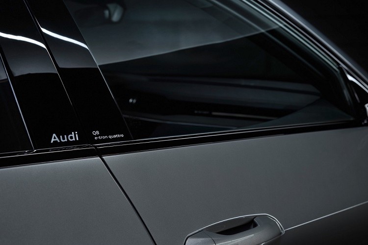 Audi Q8 e-tron 2023,Audo Q8,Audi e-tron,Audi,xe chạy điện Audi,giá xe Audi Q8 e-tron 2023,giá xe Audi,giá xe Audi Q8,xe điện Audi