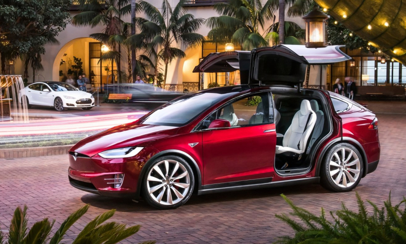 Tesla Model X,Top 10 xe điện bán chạy tại thị trường Mỹ