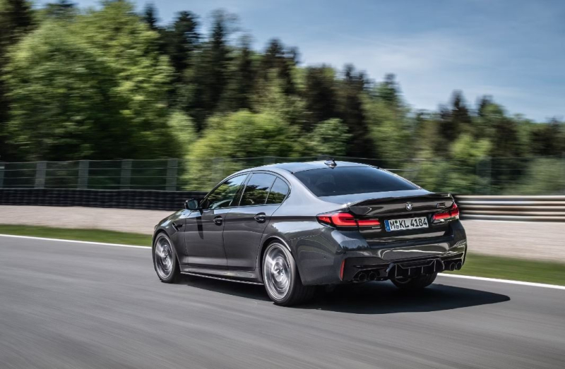 BMW M5,Top 5 ô tô sedan tăng tốc nhanh nhất thị trường hiện nay