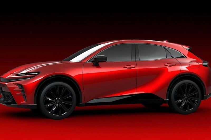 Toyota Crown Sport 2024 SUV sẽ ra mắt thị trường Nhật Bản vào tháng 8